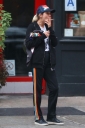 marion-cotillard-out-for-shopping-in-new-york-4.jpg