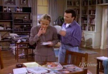 Mad About You - S03E13 - Mad About You(Part 1)_avi_input_22727.jpg